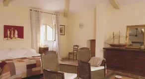 Le Mas De La Pinede - Image 3