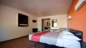 Howard Johnson Inn Victorville - Image 5