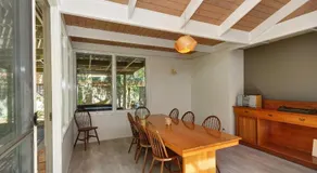 Large 4 Bedroom Home - Pet Friendly - Image 2