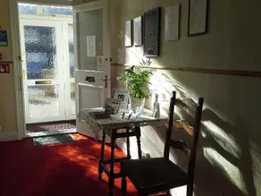 Arbury Lodge Guest House - Image 4