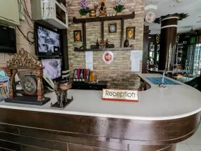 NIDA Rooms Patong Hill House - Image 3