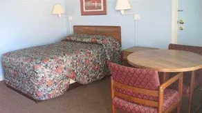 Texoma Inn - Image 3