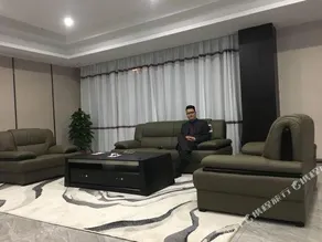 Bihai Hotel - Image 3