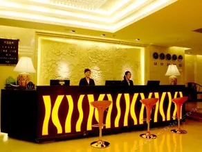 Dongzhimen Golden Pineapple Youth Hostel - Image 3