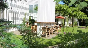 Weeze - Image 4