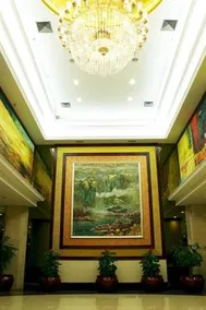 Golden Hotel - Image 3