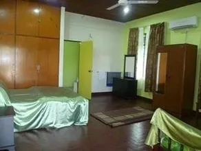 Dzas Vacation Home - Image 3