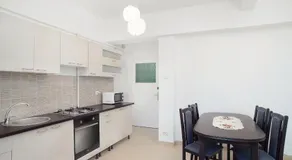 SunShine Apartment - Image 2