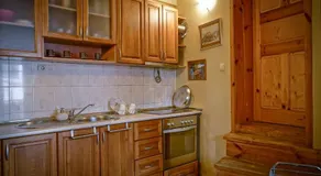 Rooster House Veliko Tarnovo - Image 3