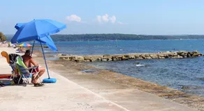 Apartments with a parking space Novigrad - 7049 - Image 4