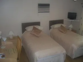 Meadowside Bed & Breakfast - Image 5