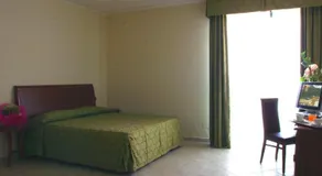 Estense Park Hotel - Image 4