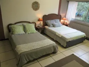 Chez Naomi - Image 5