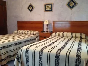 Hostal de La Playa - Image 2