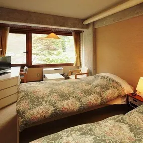 Kyu-Karuizawa Hotel Shinonome - Image 2