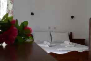 Tanias House - Image 3