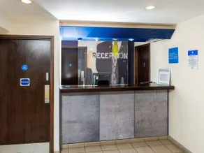 Ibis budget Burton upon Trent Centre - Image 5