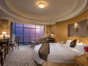 Cohere Hotel - Image 4