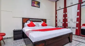 Florence Residency By OYO Rooms - Image 4