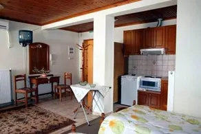Stis Kyra - Vasilikis - Image 3