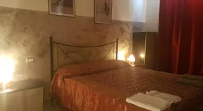 Saint Martin's House - Image 3