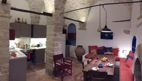 Laas Residence - Image 2