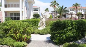 Four Seasons. Ilicia. Side - Image 3