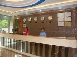Fuyuan Hotel - Image 4