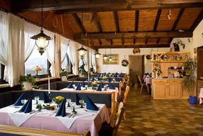 Landhotel Weingarten - Image 2