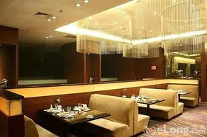 Grand Milea Hotel - Image 4