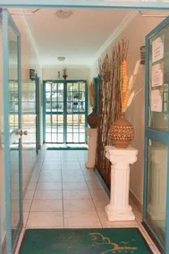 Hotel Carluz - Image 2