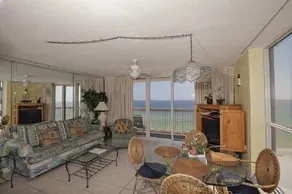 Pelican Beach Resort 1011 - Image 3