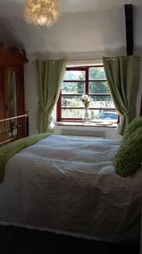 Higher Wrantage Farmhouse B&B - Image 3