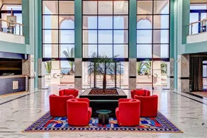 Coastline Hotel - Image 3