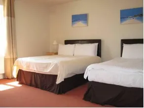Tir gan Ean Holiday Village - Image 4