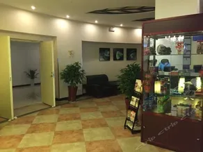 MANDU FASHION HOTEL - Image 4
