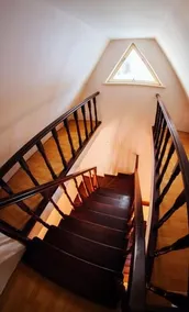 Glendale Hills Hostel - Image 2
