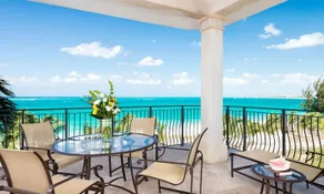 Bianca Sands on Grace Bay - Image 5