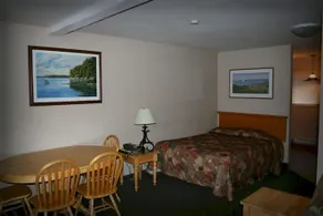The Suites at Waskesiu - Image 3