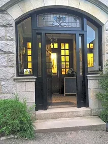 The Burnett Arms Hotel - Image 5