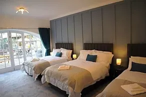 The Lodge Accommodation - Image 3