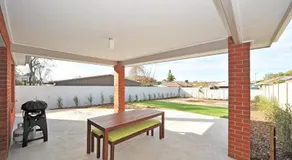 Beischer Apt A - Image 4