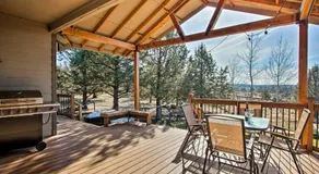 Grand Cabin w/ Hot Tub & Views - Near Hiking - Image 4