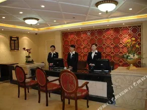 Golden Beach Holiday Hotel - Image 4