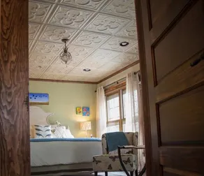 Lincoln Way Inn Bed & Breakfast - Image 3