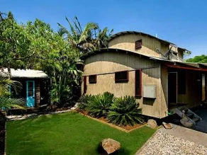 The Wave House - Image 1