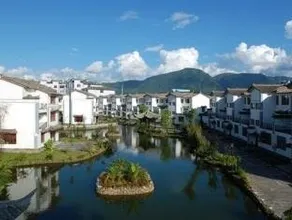 Fairyland Hotel Tengchong Feicui Old Town - Image 3