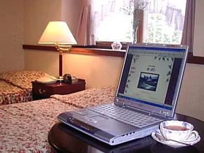 Petit Hotel C'est Bon - Image 4