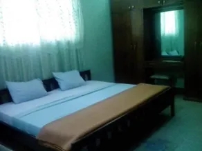 Hilltop Hotel - Image 5