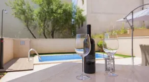 Apartment Mia in Makarska, heated pool - Image 3